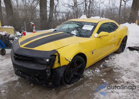 2013 Chevrolet Camaro 2Ls from USA, damaged, VIN 2G1FA1E38D9239218